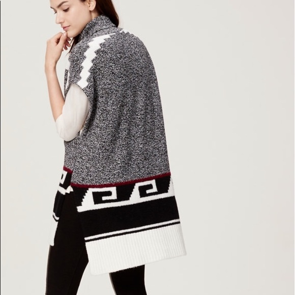 Loft Geo Blanket Sweater. - Picture 5 of 5